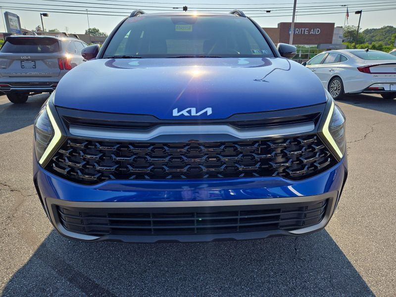 2024 Kia Sportage X-Line photo 2