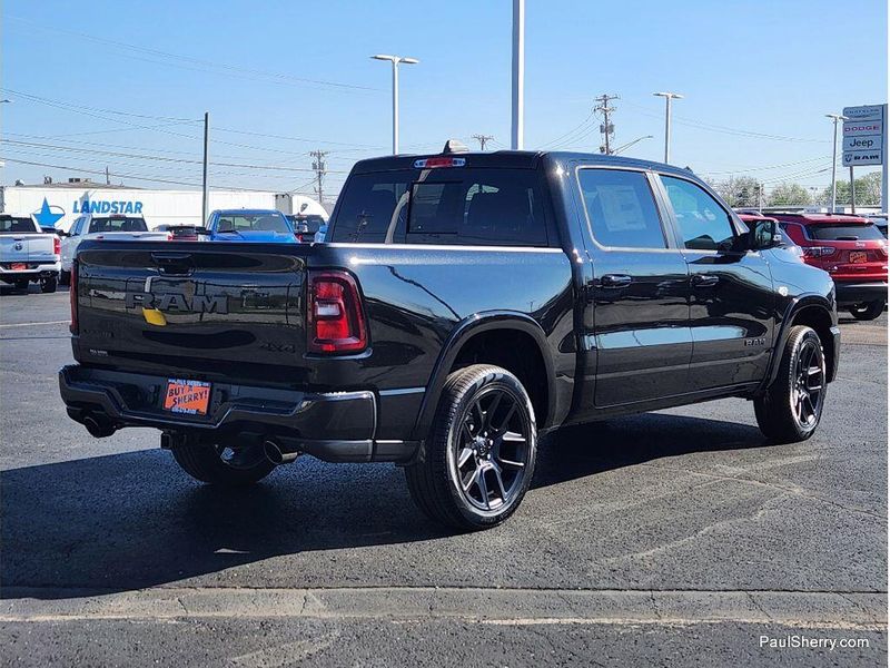 New 2026 RAM 1500 Laramie Crew Cab 4x4 5'7' Box
