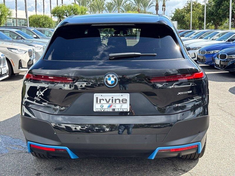 Used 2024 BMW iX xDrive50Image 10