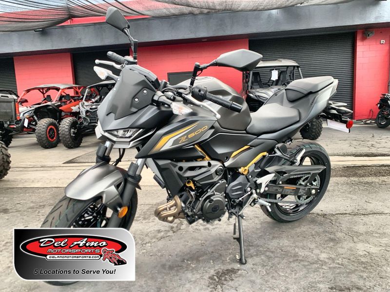 New 2026 Kawasaki Z500 ABS Image 1