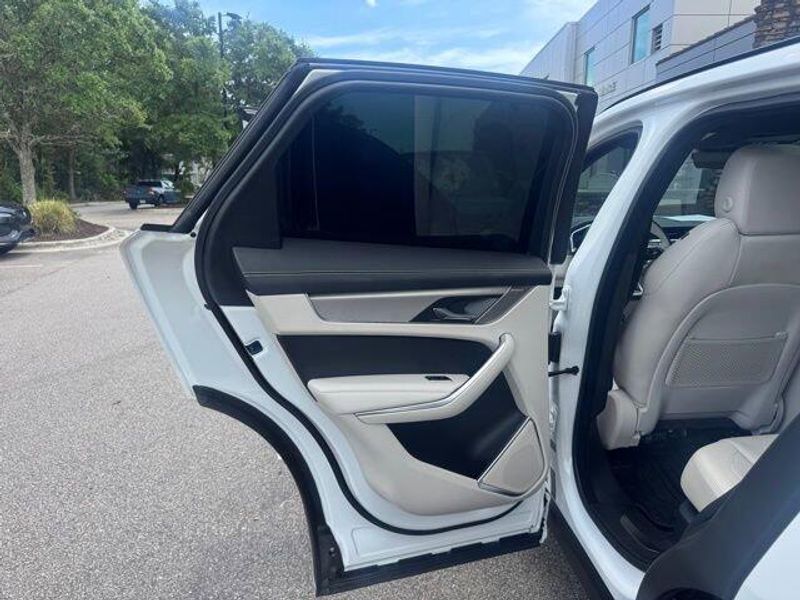 2025 Jaguar F-PACE R-Dynamic S