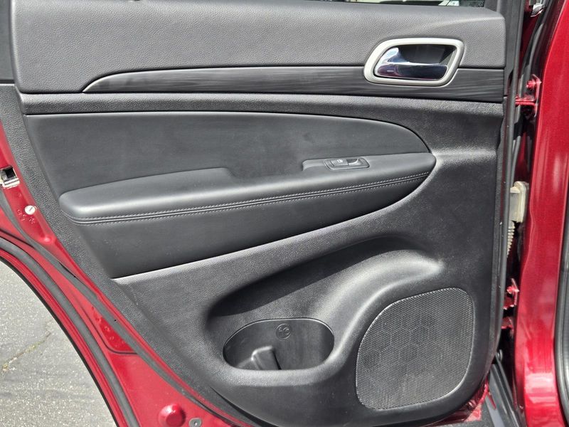 Used 2022 Jeep Grand Cherokee WK Laredo E 4x2