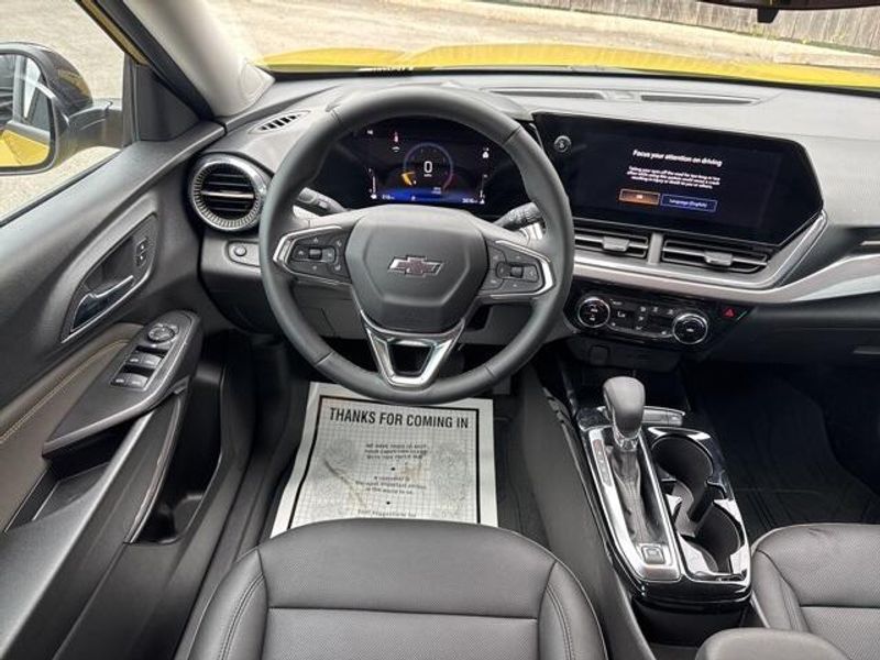2025 Chevrolet Trax ACTIV photo 16