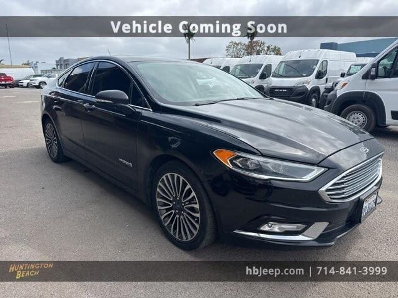 2018 Ford Fusion Hybrid TitaniumImage 3
