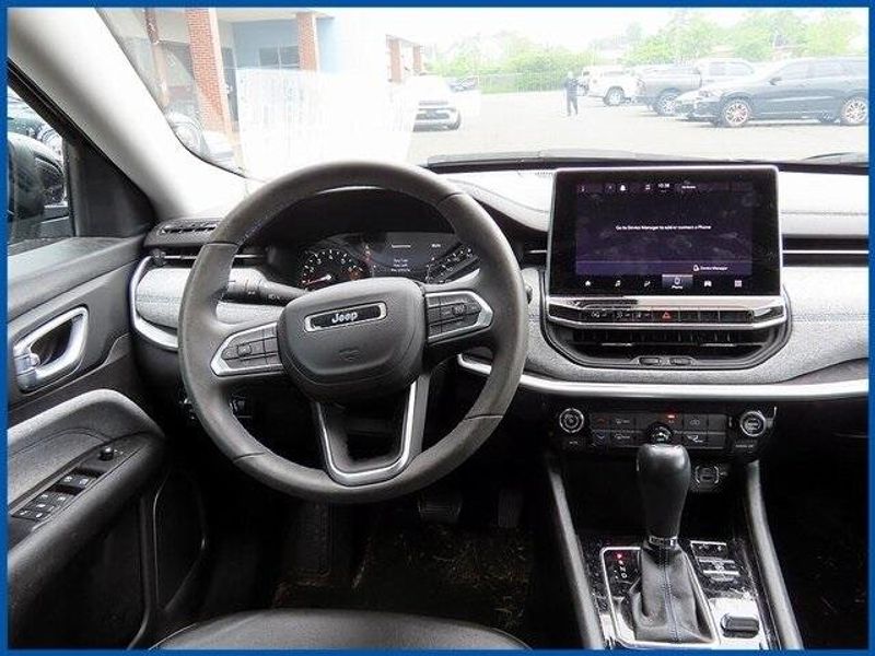 2022 Jeep Compass LatitudeImage 11
