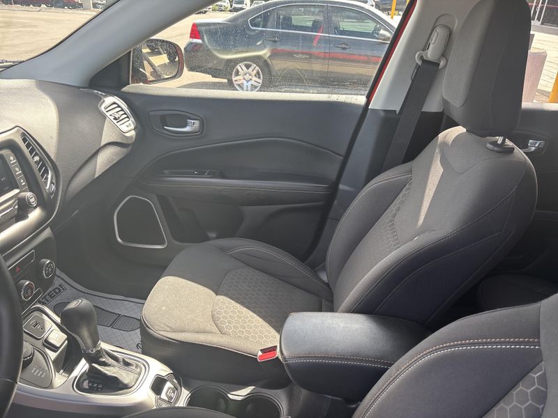 Used 2017 Jeep New Compass SportImage 15