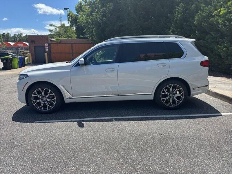 2022 BMW X7 xDrive40i