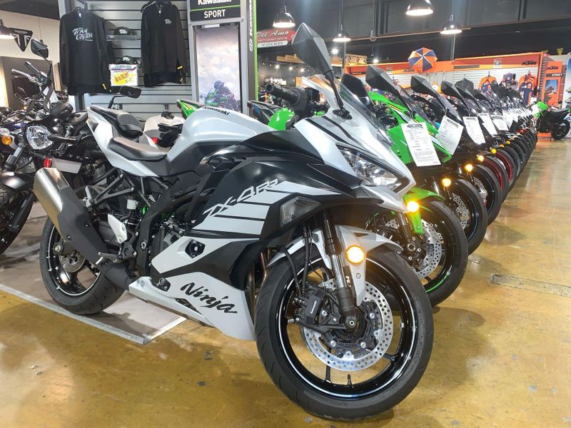 New 2025 Kawasaki NINJA ZX-4RR ABS Image 23