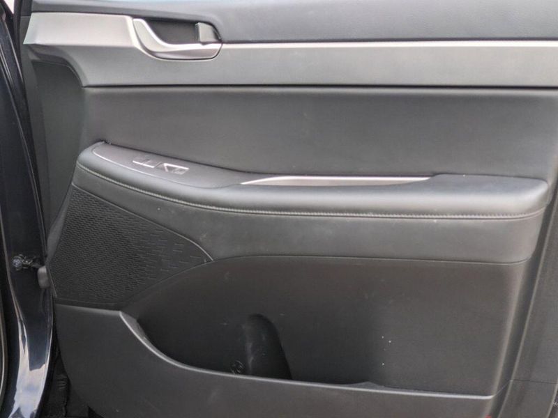 Used 2022 Hyundai Palisade SELImage 11