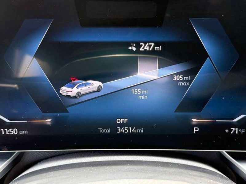 Used 2024 BMW i7 xDrive60Image 25