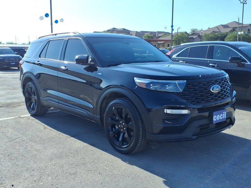 Used 2023 Ford Explorer ST-Line