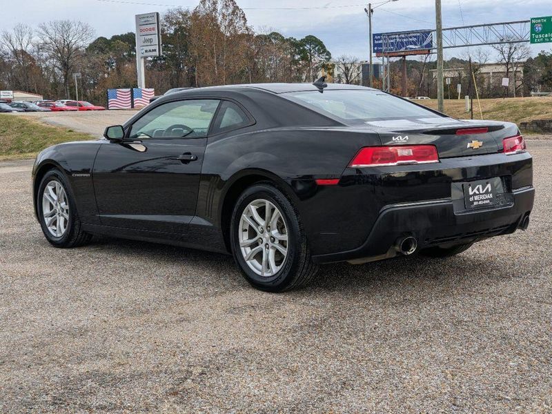 2015 Chevrolet Camaro LTImage 5