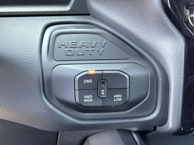 New 2026 RAM 2500 Laramie Crew Cab 4x4 6'4' Box