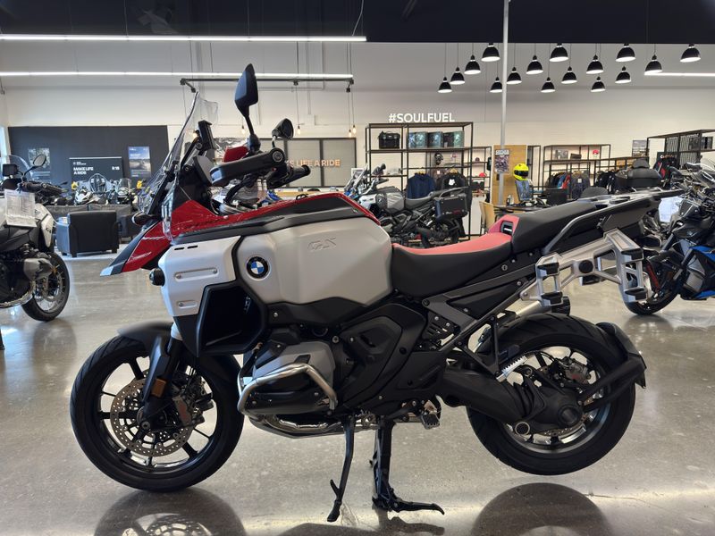 2025 BMW R 1300 GS Adventure - AUTOMATIC SHIFT ASSISTANT - RACING RED 