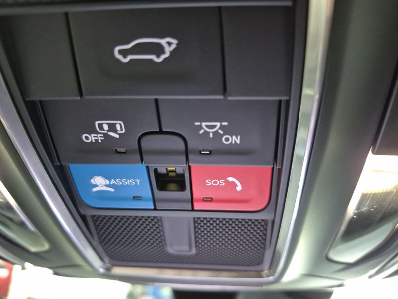 2025 Jeep Grand Cherokee L Limited 4x4Image 31