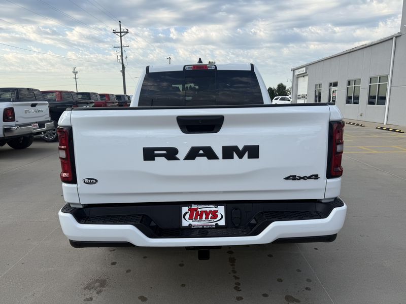 New 2026 RAM 1500 Express Crew Cab 4x4 5