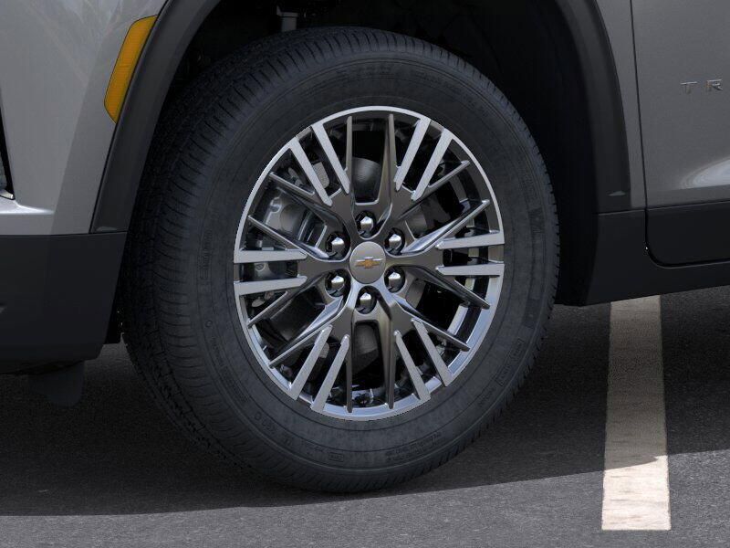 New 2025 Chevrolet Traverse FWD LTImage 9