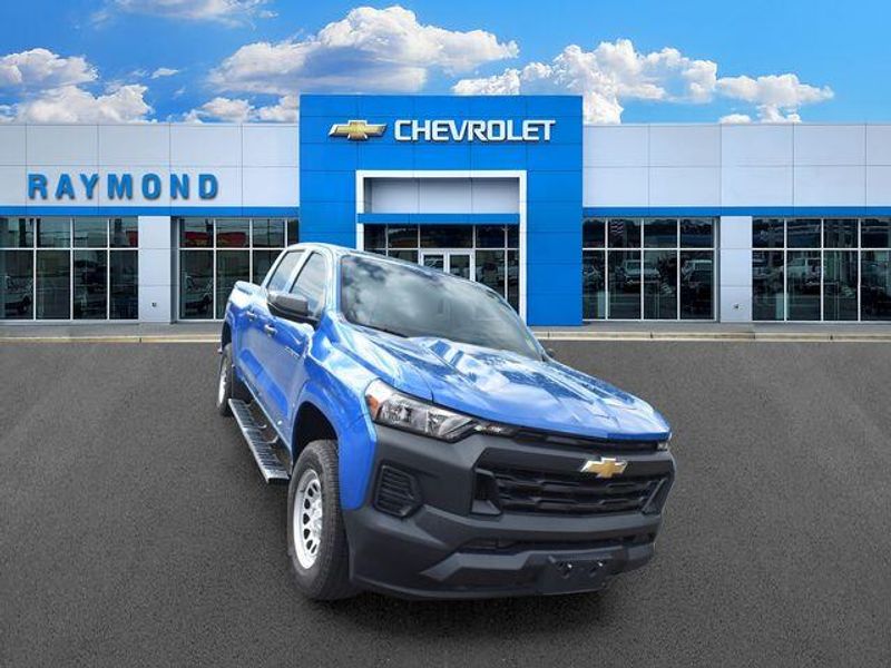 Used 2023 Chevrolet Colorado Work TruckImage 9
