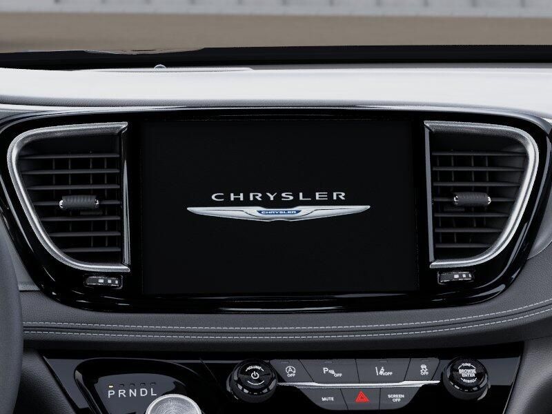 New 2026 Chrysler Pacifica SelectImage 10