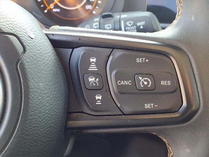 Used 2024 Jeep Wrangler Sport SImage 19