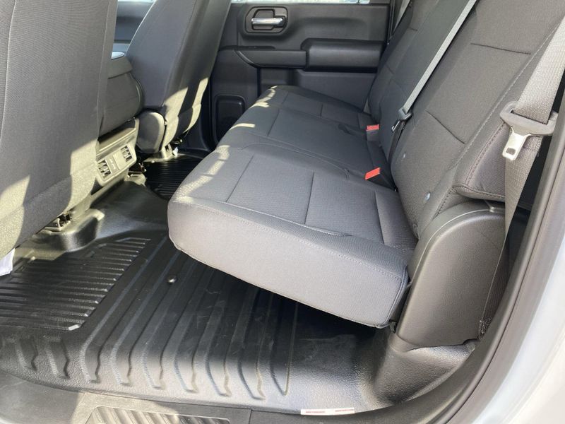 2024 Chevrolet Silverado 3500HD CC Work Truck in a Summit White exterior color and Jet Blackinterior. BEACH BLVD OF CARS beachblvdofcars.com 