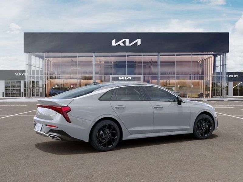 New 2026 Kia K5 GT-LineImage 7