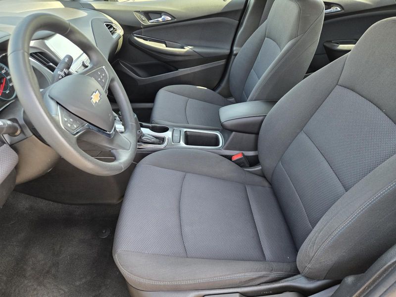 Used 2018 Chevrolet Cruze 4dr Sdn 1.4L LT w/1SD