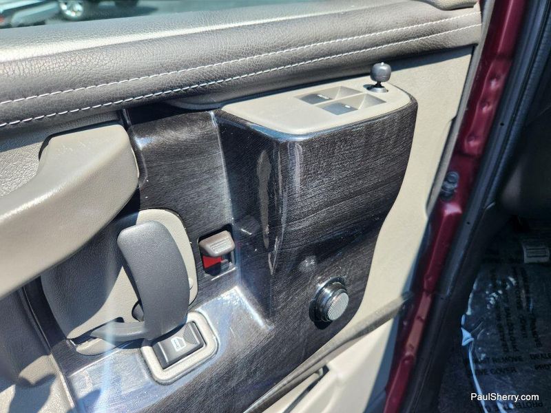Used 2024 Chevrolet Express Cargo Image 28