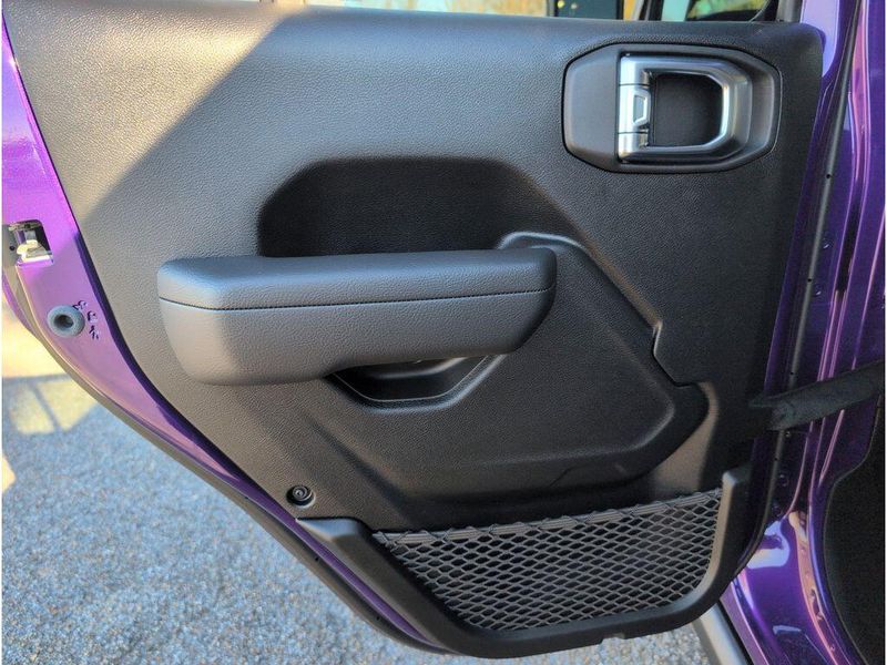 New 2026 Jeep Wrangler 4-door WillysImage 32