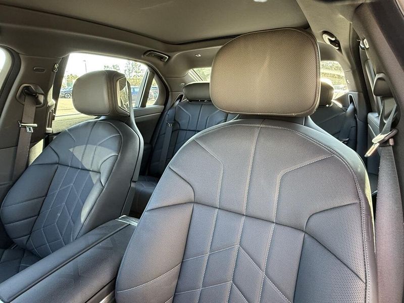 Used 2025 BMW i7 eDrive50Image 22