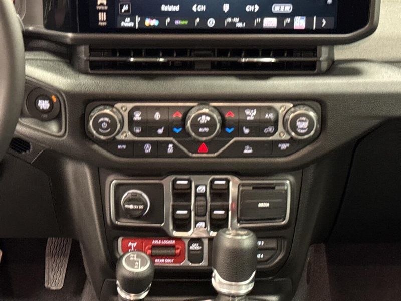 New 2026 Jeep Wrangler 4-door WillysImage 9