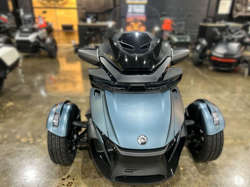 New 2026 Can-Am SPYDER RT (SE6) Image 22