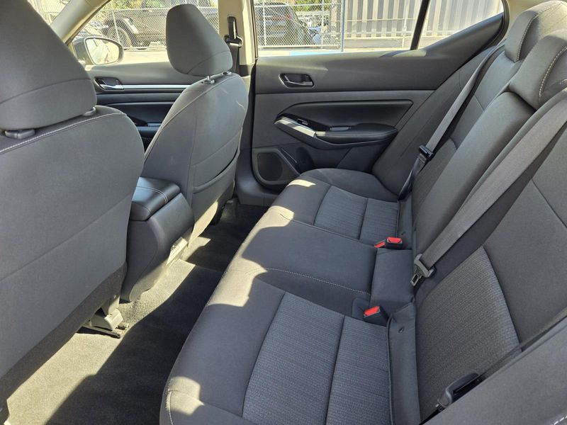 Used 2023 Nissan Altima 2.5 SV AWD Sedan