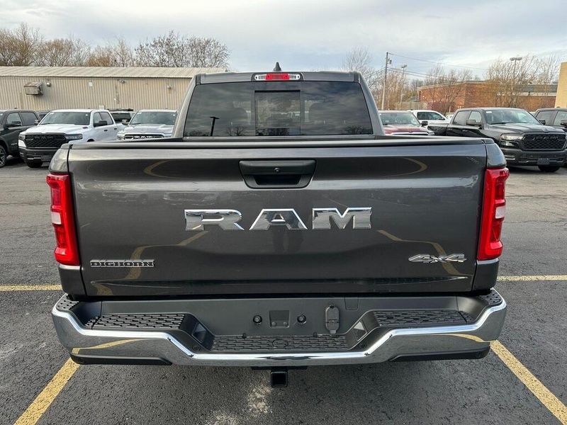 2025 RAM 1500 Big Horn Crew Cab 4x4 5