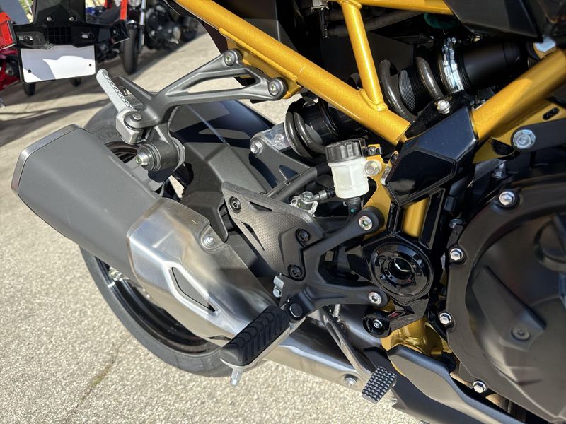 New 2026 Kawasaki Z900 ABS Image 15