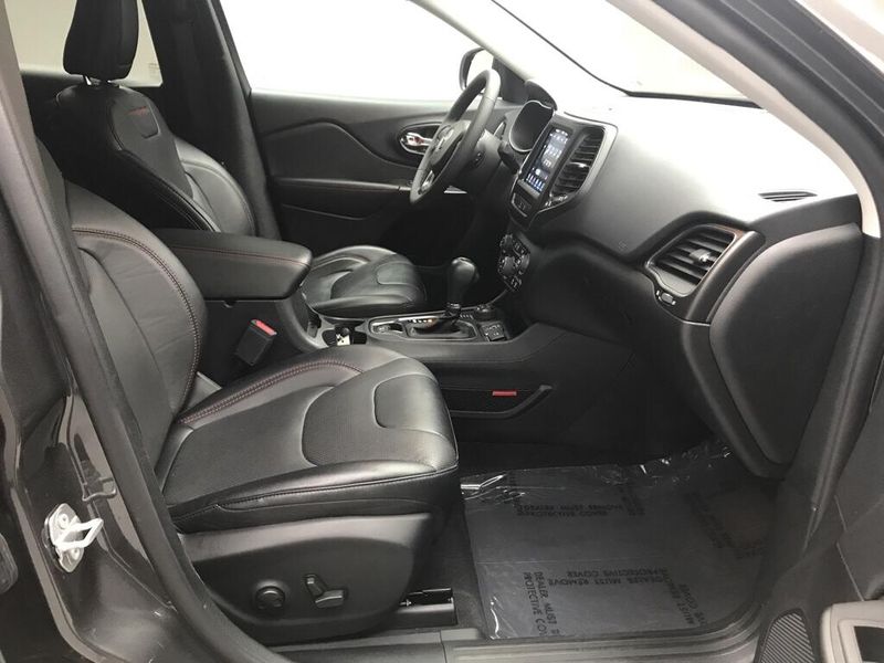 Used 2022 Jeep Cherokee TrailhawkImage 18