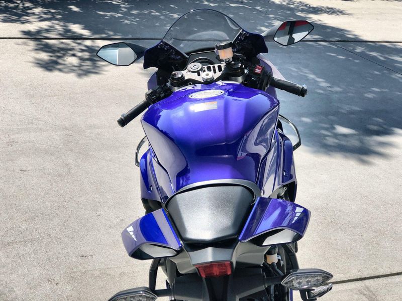New 2026 Yamaha YZF-R1 Image 25