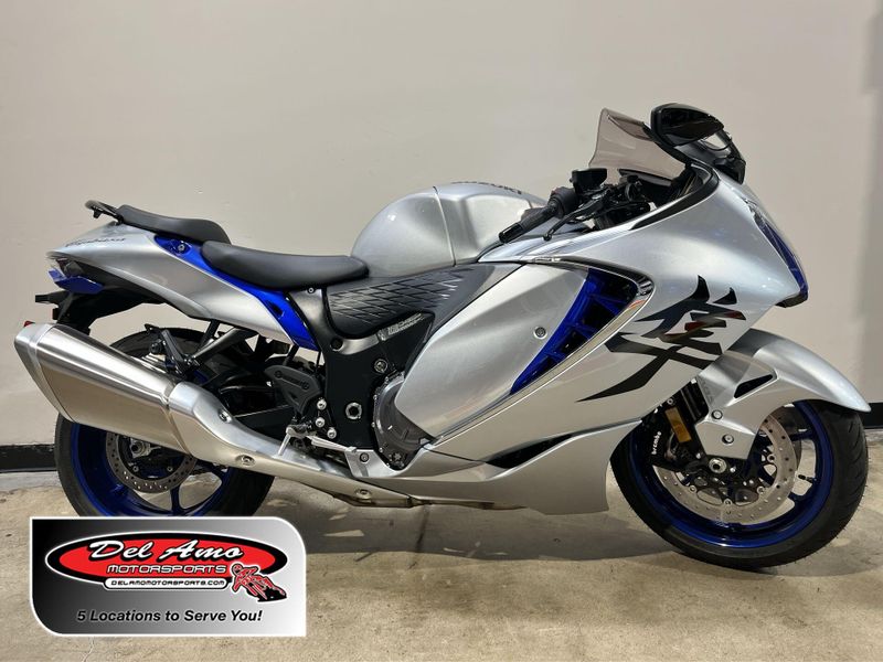 New 2025 Suzuki Hayabusa Image 1