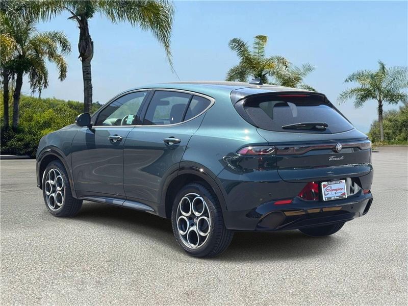 New 2026 Alfa Romeo Tonale Sprint Awd