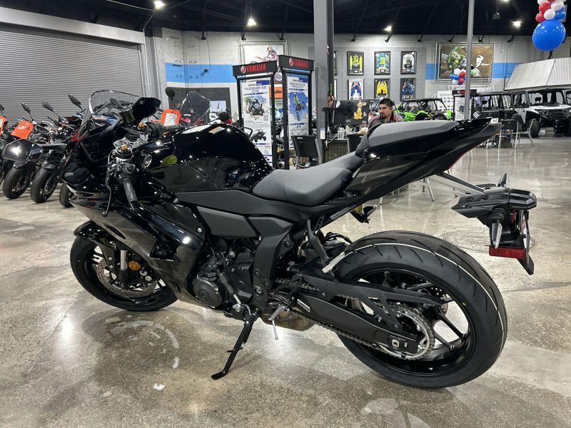 New 2026 Yamaha YZF-R7 Image 17