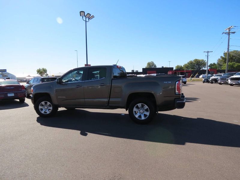 2015 GMC Canyon SLE 4x4 4dr Crew Cab 5 ft. SBImage 5