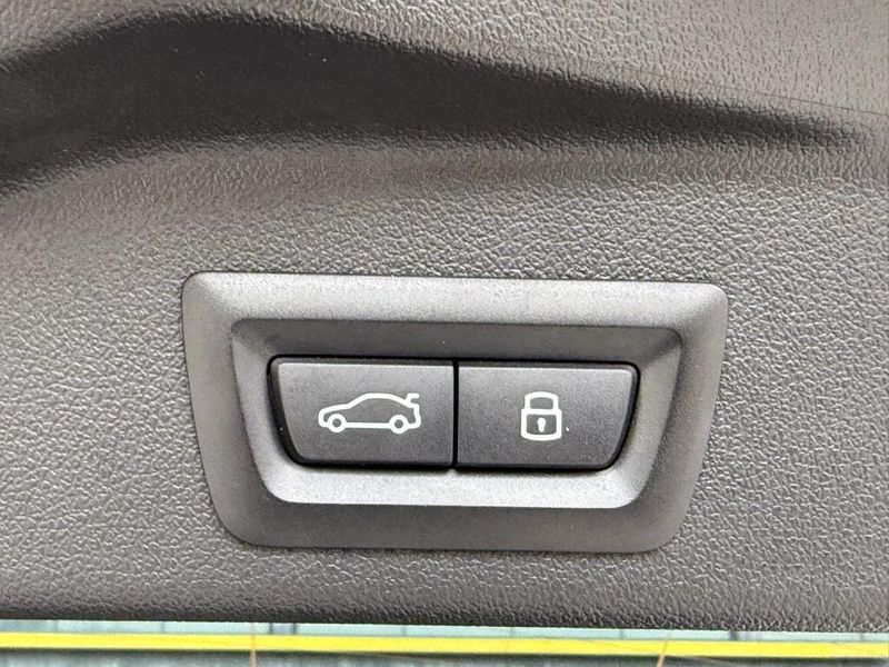 2025 BMW X5 sDrive40iImage 16