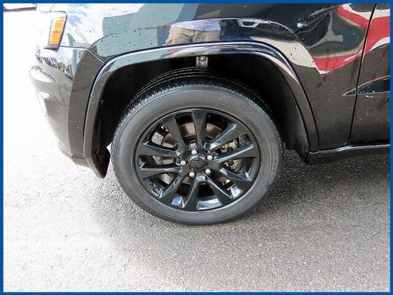 2022 Jeep Grand Cherokee WK Laredo XImage 4