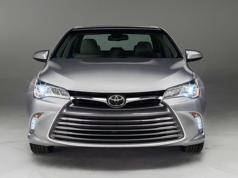 New 2015 Toyota Camry XLEImage 1