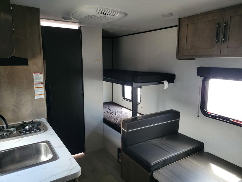 New 2026 KEYSTONE Springdale 1610BHImage 17