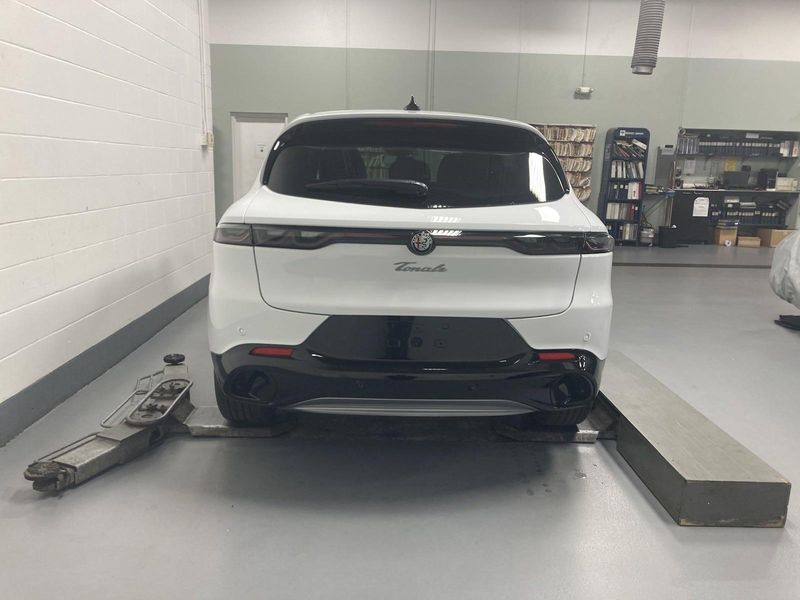 New 2024 Alfa Romeo Tonale Ti EawdImage 6