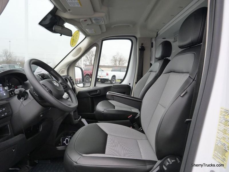 2022 RAM Promaster 3500 Cutaway 136