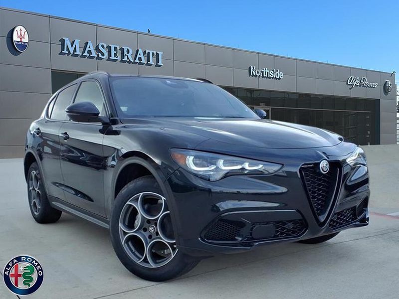 New 2025 Alfa Romeo Stelvio AWDImage 1