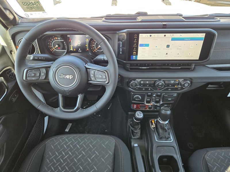 New 2026 Jeep Gladiator Mojave 4x4
