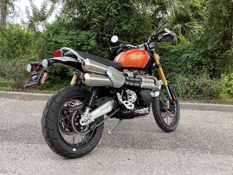 2024 Triumph Scrambler 1200 XE